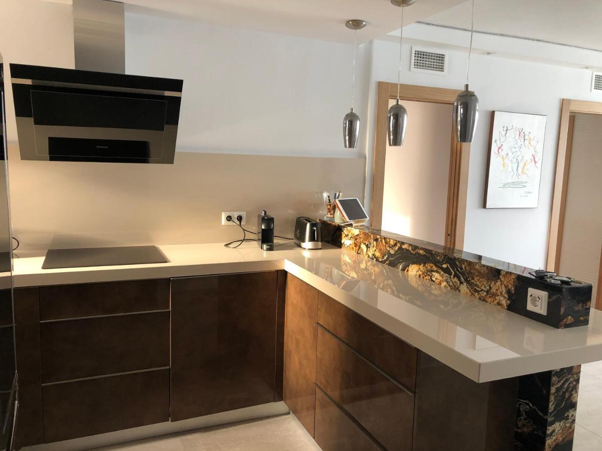 Magnifique Appartement Avec Une Incroyable Vue Sur Mer 托雷莫利诺斯 外观 照片