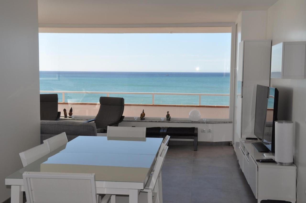 Magnifique Appartement Avec Une Incroyable Vue Sur Mer 托雷莫利诺斯 外观 照片